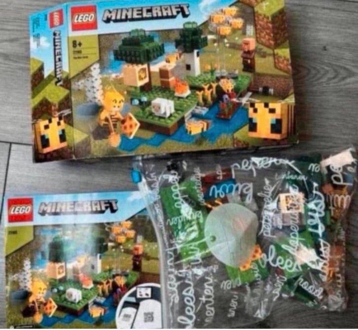 Lego minecraft 21165 de bijenhouderij, Compleet, Gebruikt, Minecraft, Lego