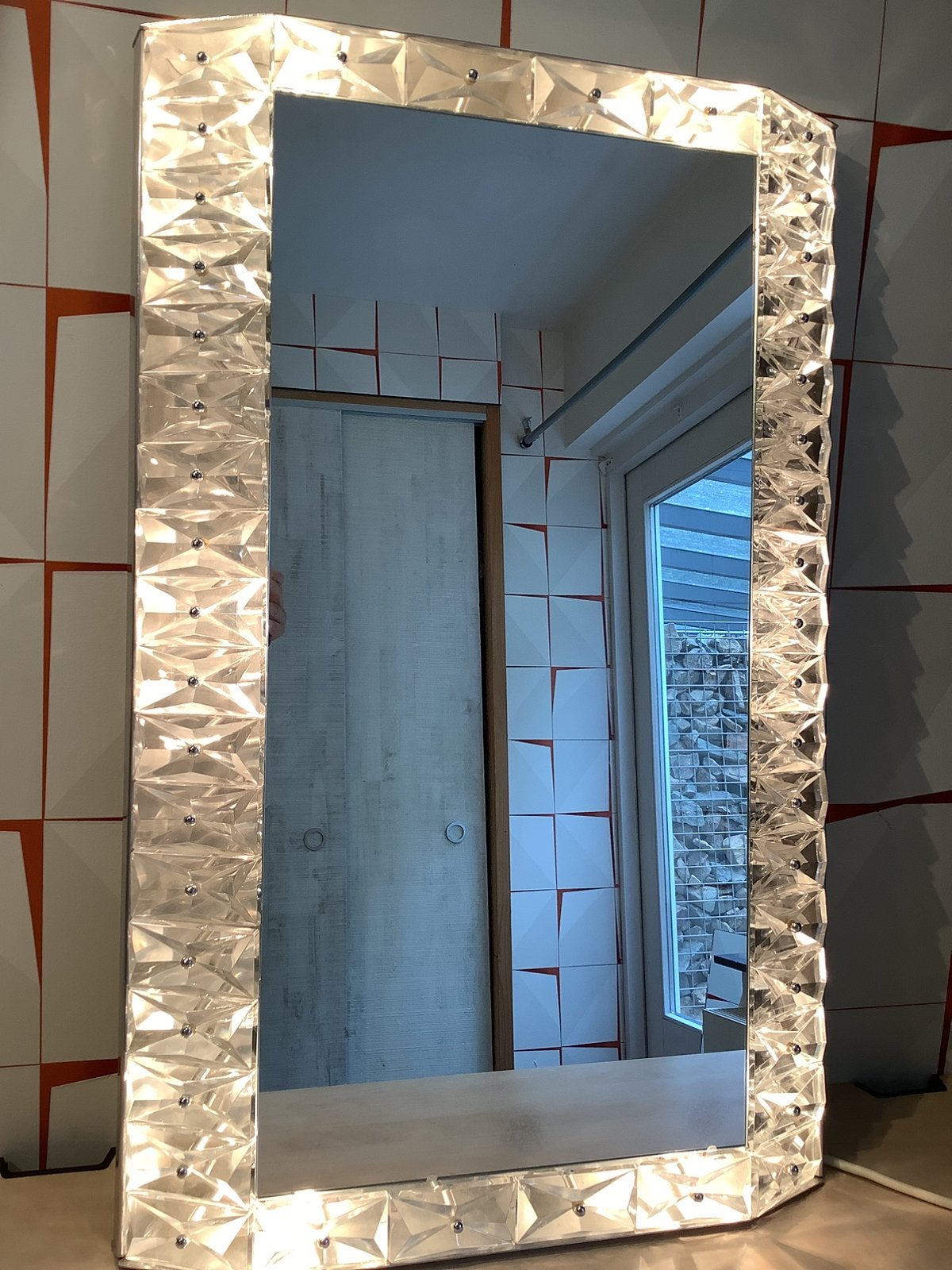 Design spiegel met glas en verlichting vintage, Ophalen, Gebruikt, Minder dan 100 cm, Rechthoekig
