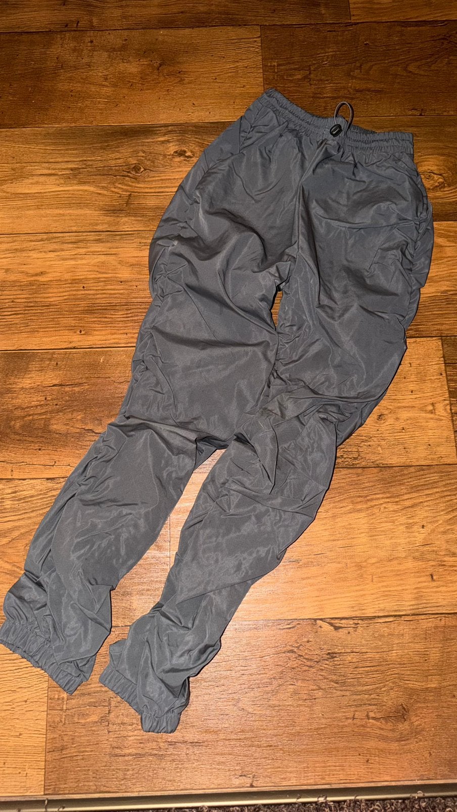 Dames grijze parachute broek van Shein, Ophalen of Verzenden, Zo goed als nieuw, Maat 34 (XS) of kleiner, Grijs
