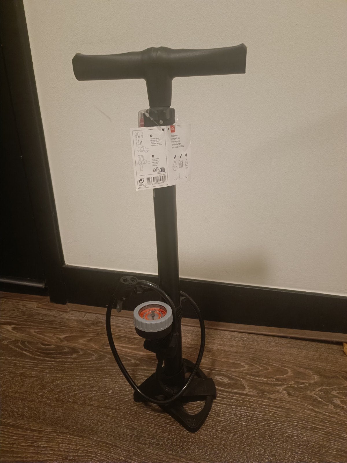 Hema fietspomp met drukmeter - Nieuw met label, Fietsen en Brommers, Ophalen, Drukmeter, Nieuw