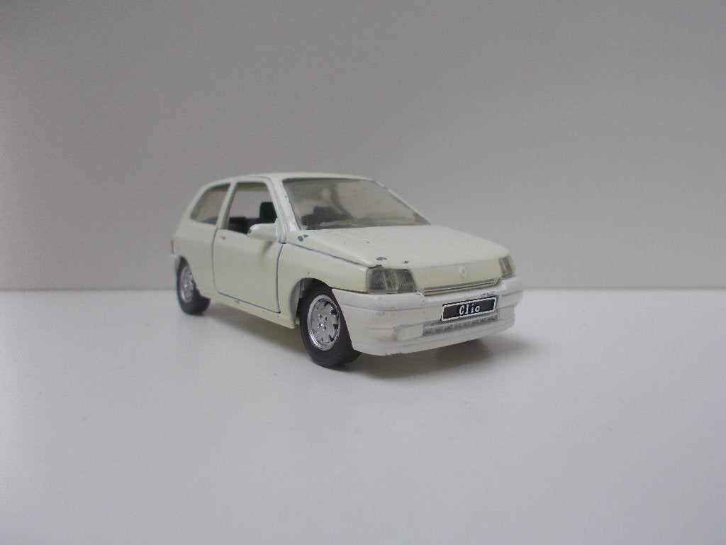 6128 Renault Clio Solido 1:43, Hobby en Vrije tijd, Modelauto's | 1:43, Ophalen of Verzenden, Gebruikt, Auto, Solido