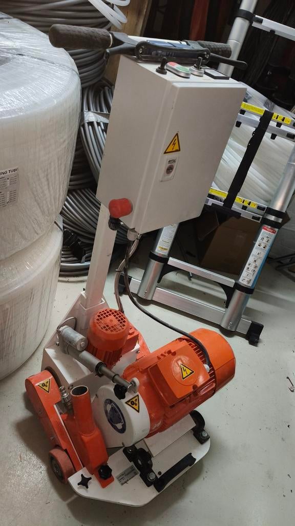 Floor IQ freesmachine D4.0 zelfrijdend, Ophalen of Verzenden, Nieuw, Elektrisch, Overige soorten