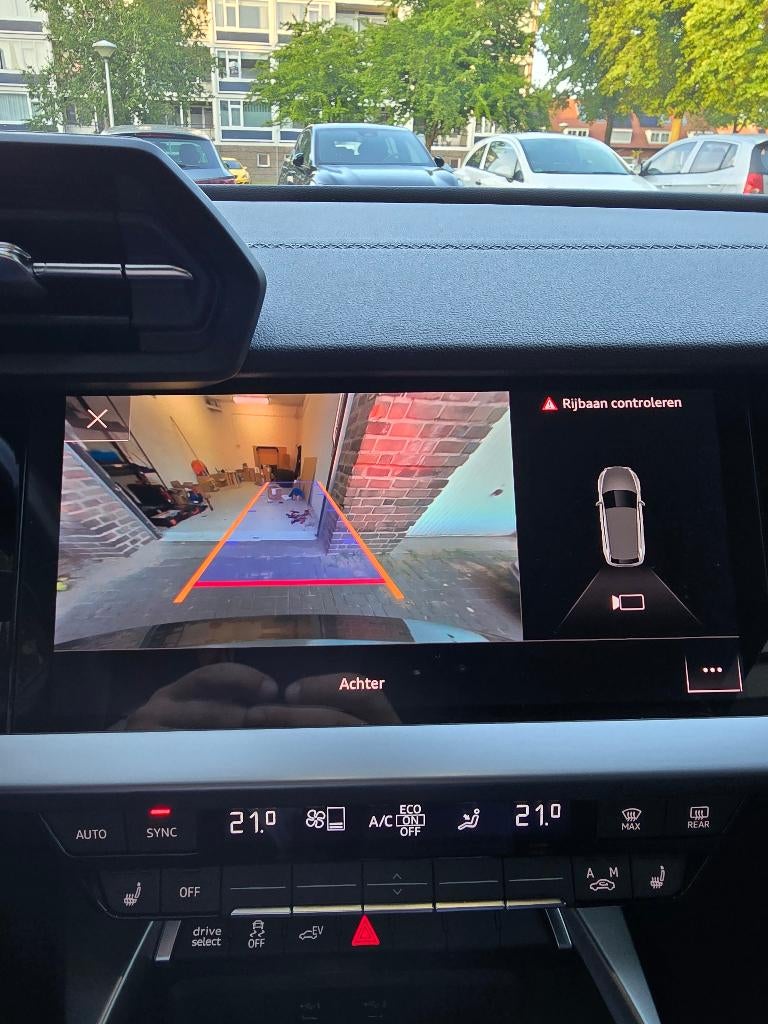 Achteruitrijcamera inbouw Audi | OEM integratie, Ophalen, Nieuw