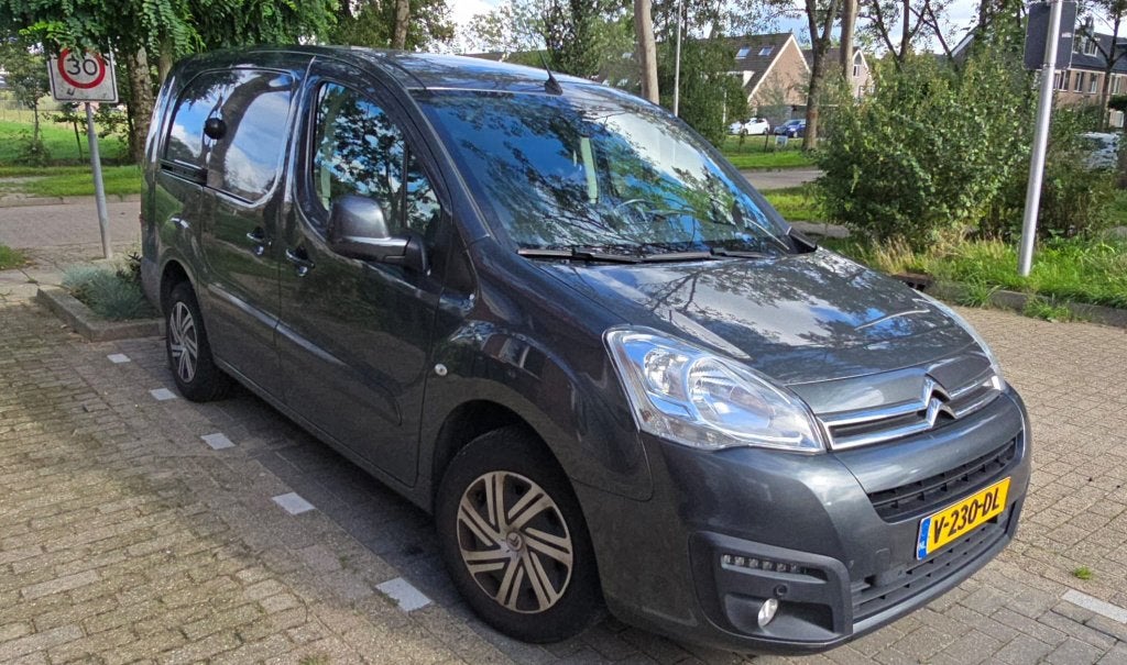 Citroën Berlingo 1.6 BlueHDi 100 pk Automaat – XL, Auto's, Stof, 4 cilinders, Citroën, Origineel Nederlands