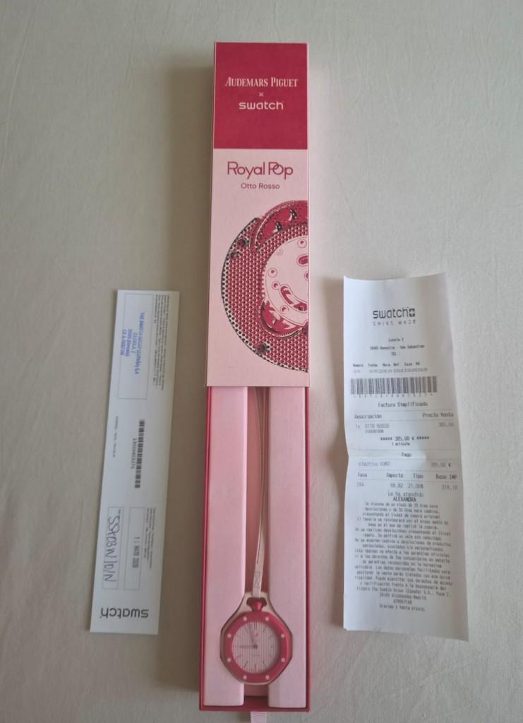 Swatch x AP Royal Pop "Otto Rosso" - NIEUW / NEW, Swatch, Nieuw, Kunststof, Ophalen of Verzenden