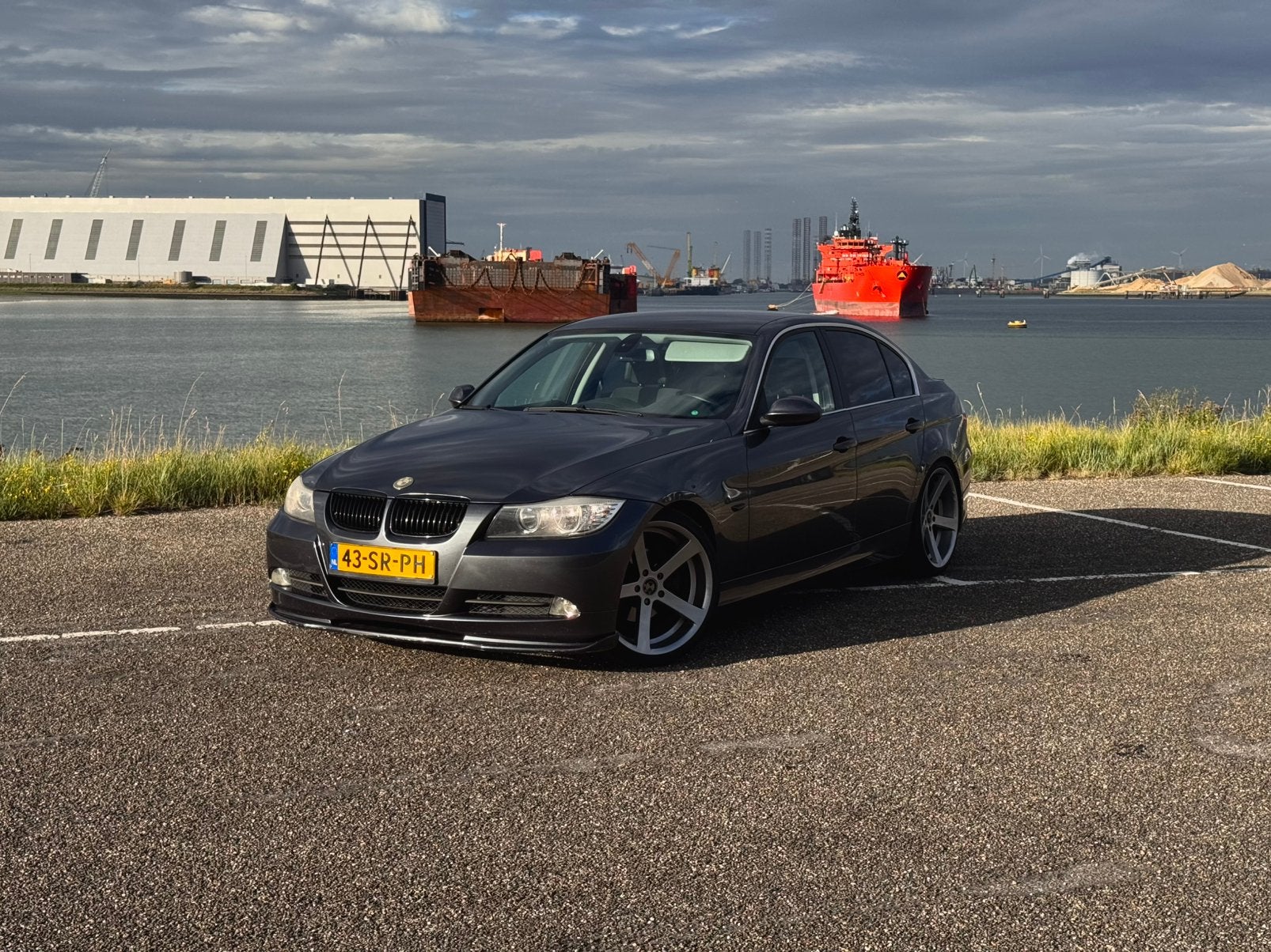 BMW 325i E90 N52 | Handbak | Hamann | CarPlay | Camera, Auto's, BMW, 745 kg, Achterwielaandrijving, Zwart, 2497 cc