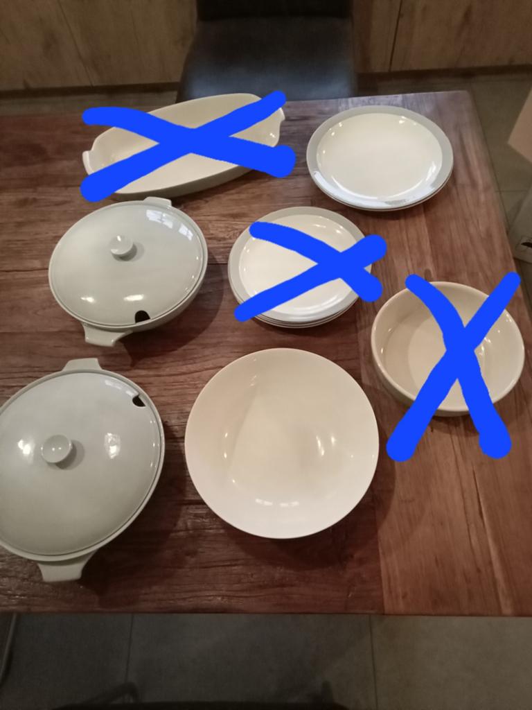Petrus regout pastelblauw servies, Huis en Inrichting, Keuken | Servies, Ophalen of Verzenden, Gebruikt, Porselein, Overige stijlen