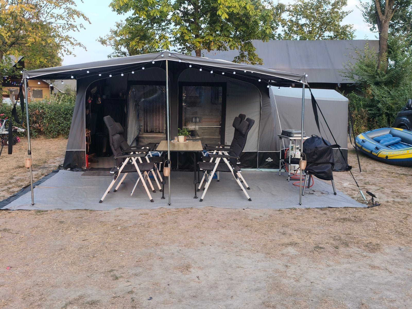 Knaus Sudwind 1996 - Complete set met voortent en luifel, Treinzit, 750 - 1000 kg, Particulier, Knaus