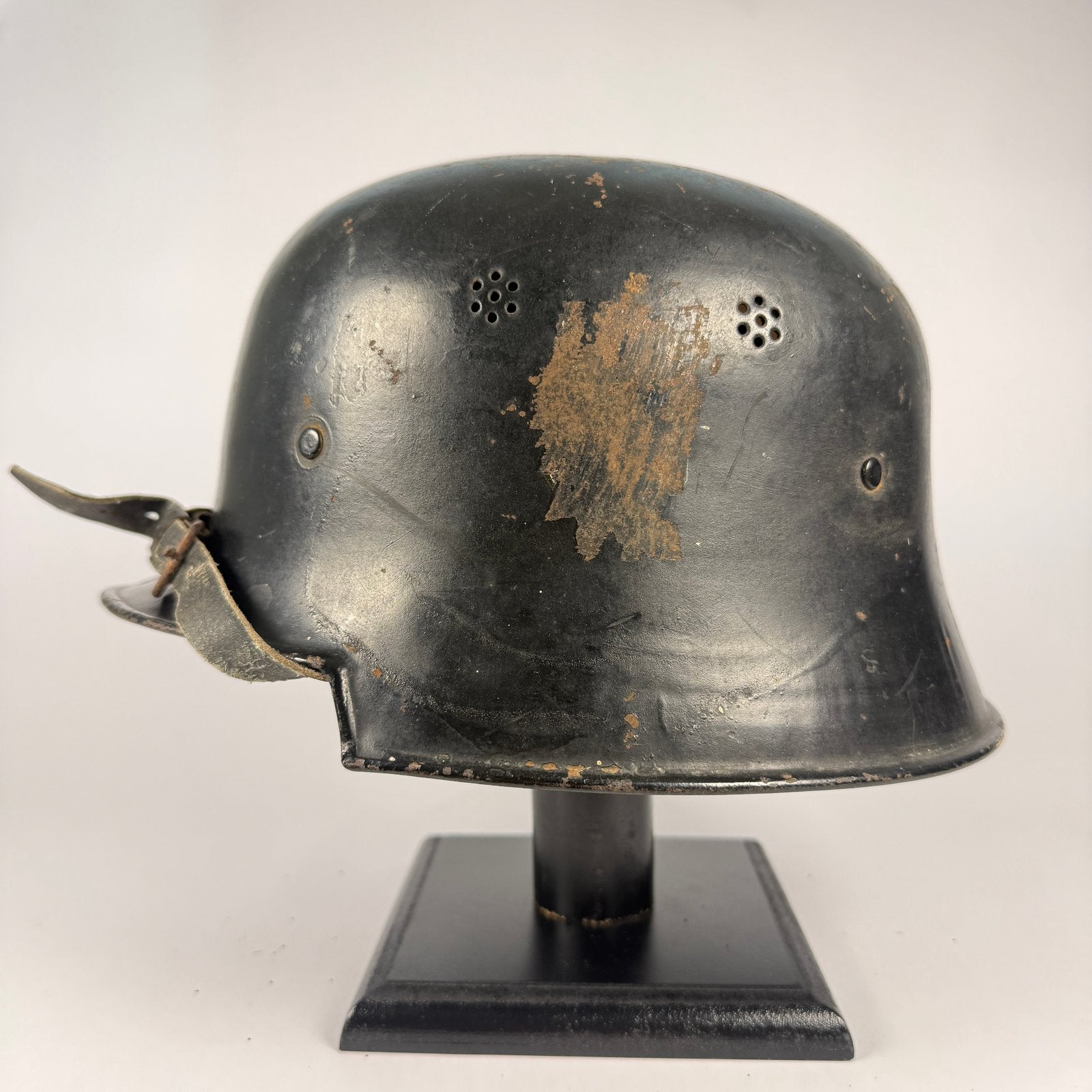 Duitse M34 helm ex DD, Ophalen of Verzenden, Duitsland, Helm of Baret