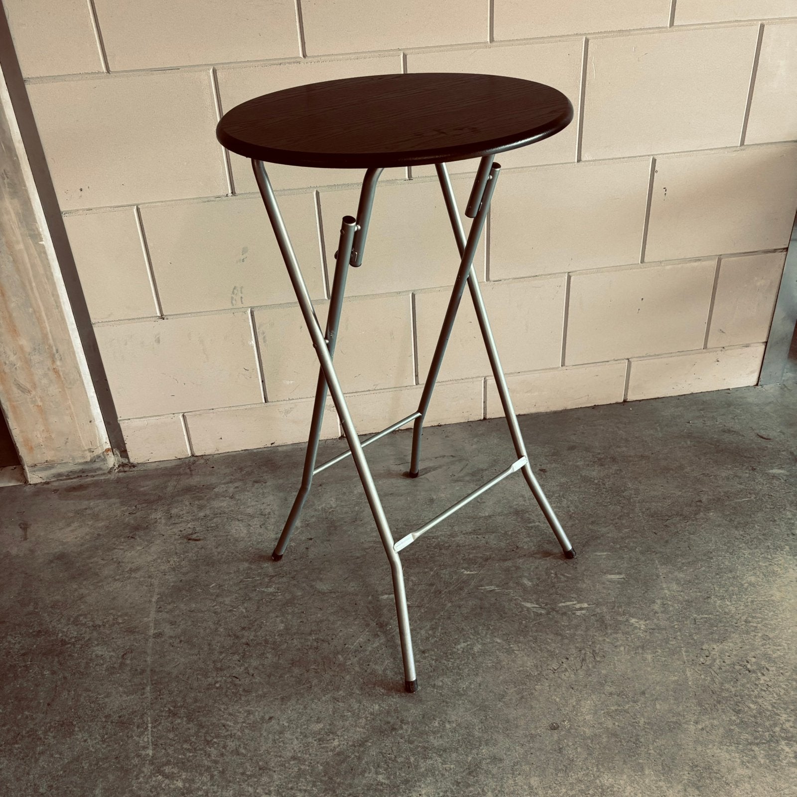 Sta tafel, 1 kruk, Ophalen, Zo goed als nieuw
