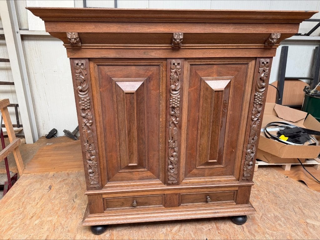 Antieke massief eikenhouten kast, Ophalen of Verzenden