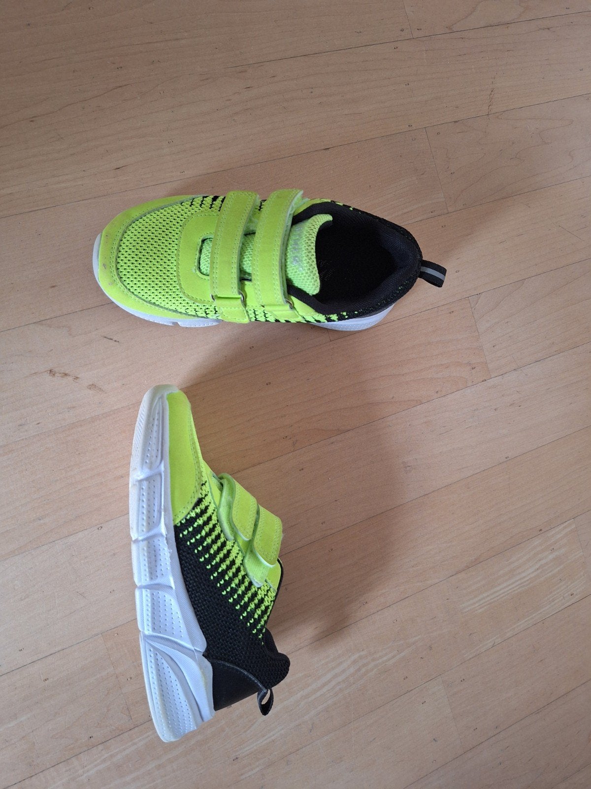 gymschoenen mt 30, Ophalen, Zo goed als nieuw, Panther, Jongen of Meisje