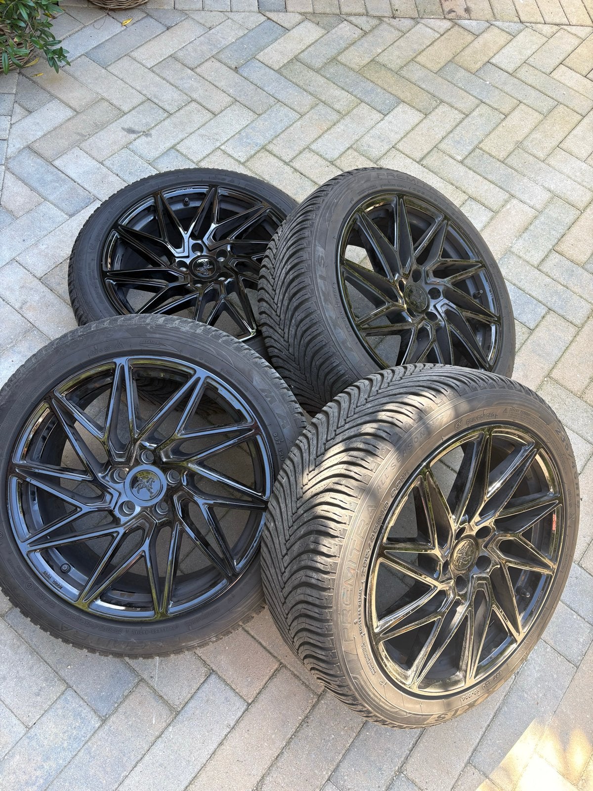 18 inch velgen Ford transit connect met all-season banden, Ophalen, 18 inch, Gebruikt, Banden en Velgen