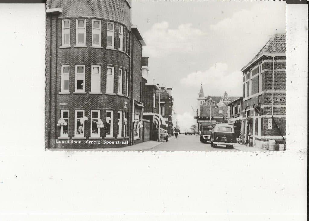 Loosduinen Arnold Spoelstraat met busje Fa Hulst, Ophalen of Verzenden, 1960 tot 1980, Gelopen, Zuid-Holland
