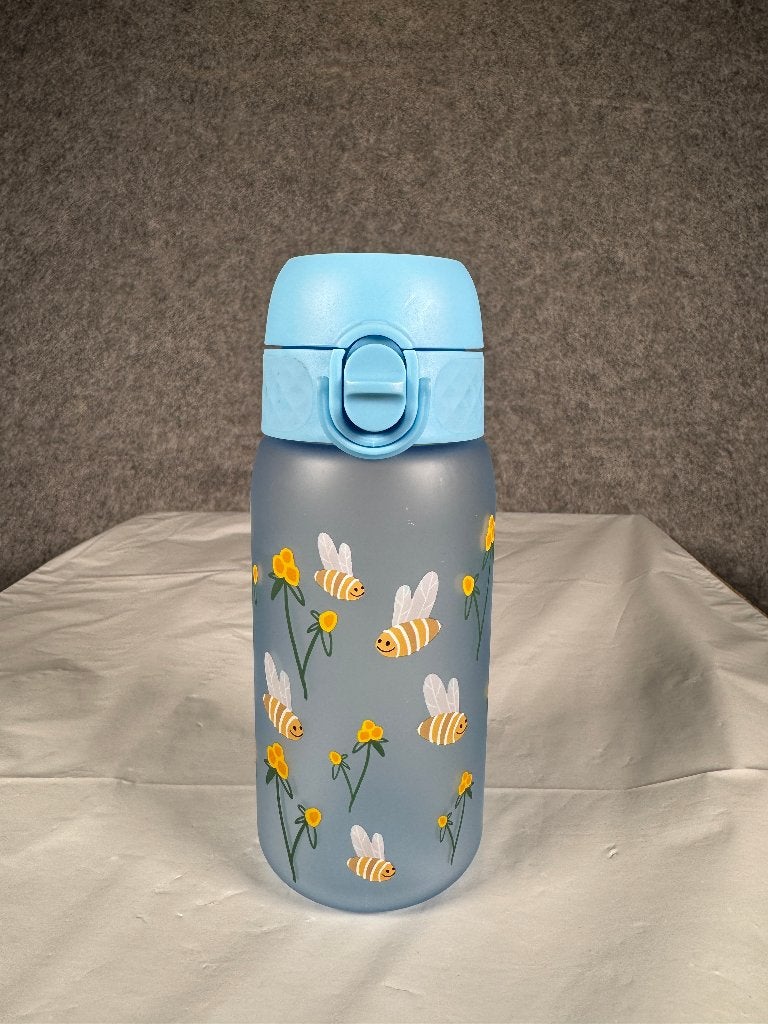 Ion8 Bumble Bees Water Bottle Blue 350ml, Sport en Fitness, Verzenden, Nieuw
