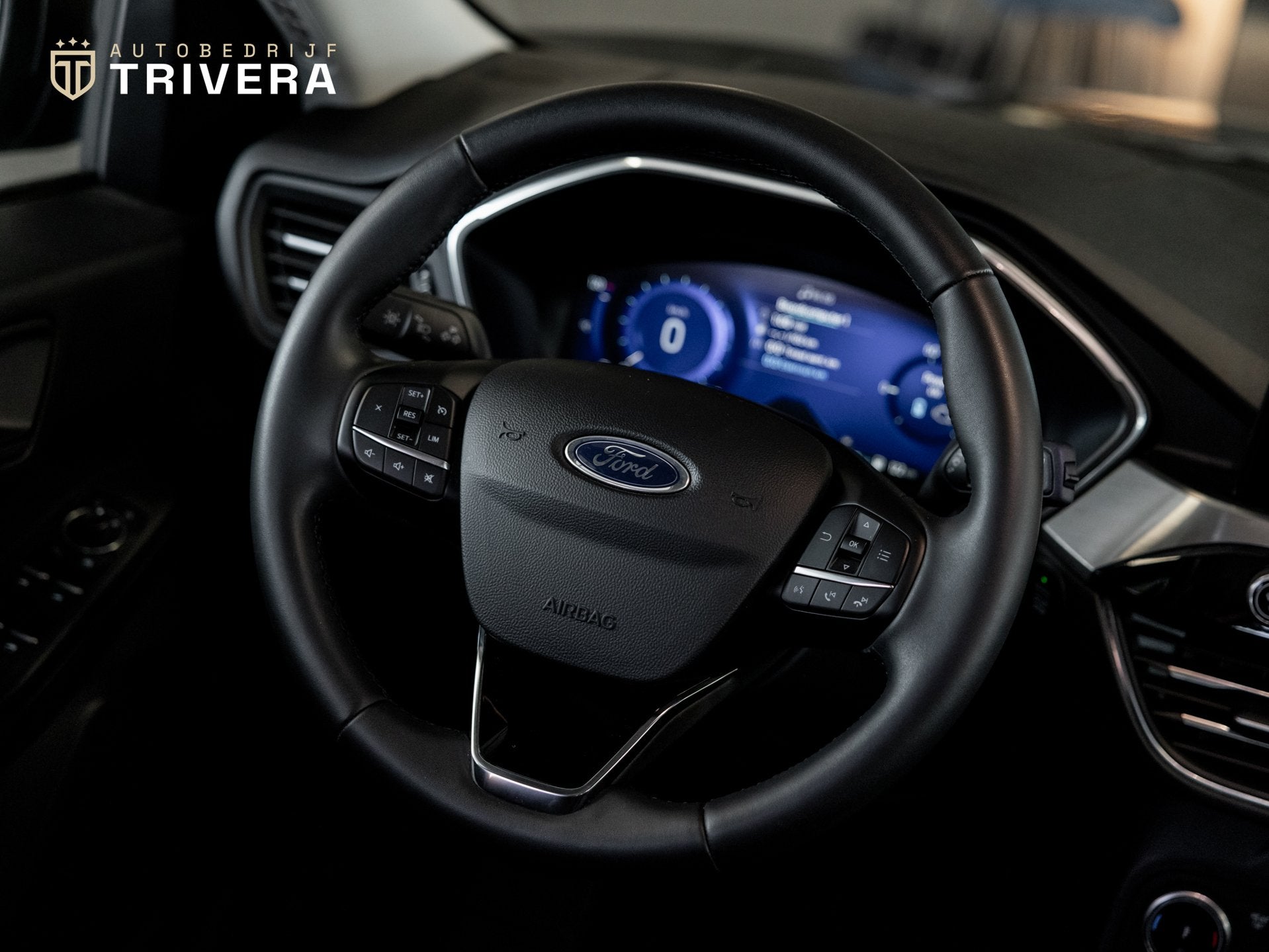 Foto 22 van Ford Kuga 2.5 PHEV Titanium l SoH 96% l CAM 360° l CARPLAY