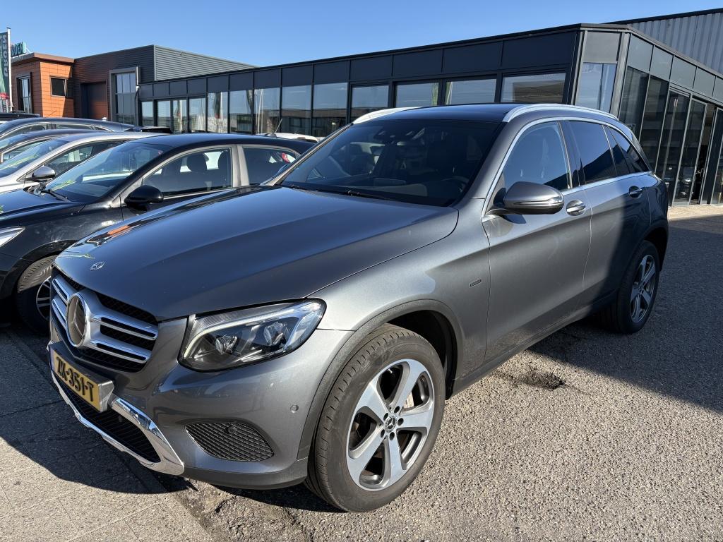 Mercedes-Benz GLC 350e 4Matic Business AMG Panodak trekhaak, Auto's, Automaat, 12 maanden, Gebruikt, 4 cilinders