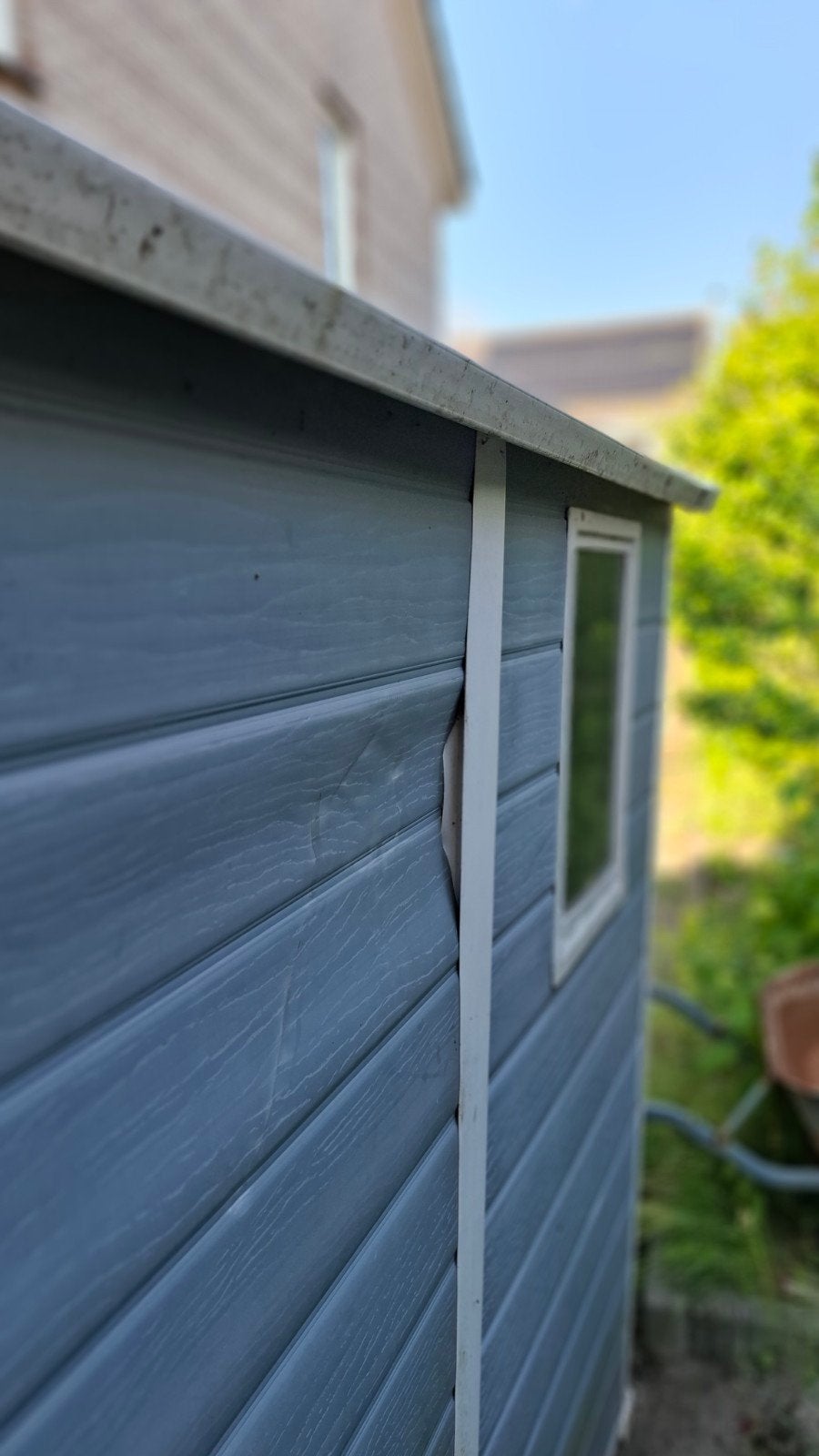 Gebruikte kunststof berging met raam, Tuin en Terras, Bergingen en Tuinkasten, Ophalen