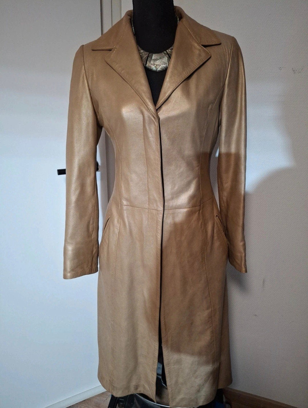 Lange leren jas Clorinda Leather, goud maat 44, Clorinda Leather, Maat 42/44 (L), Ophalen of Verzenden, Zo goed als nieuw