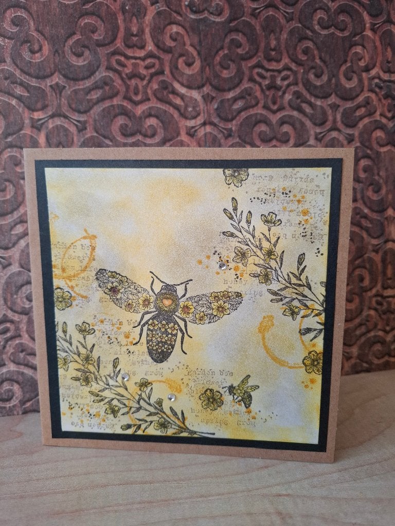 gestempelde kaart, bloemen en bijtjes nummer 2, Hobby en Vrije tijd, Kaarten | Zelfgemaakt, Nieuw, Overige thema's, Ophalen of Verzenden
