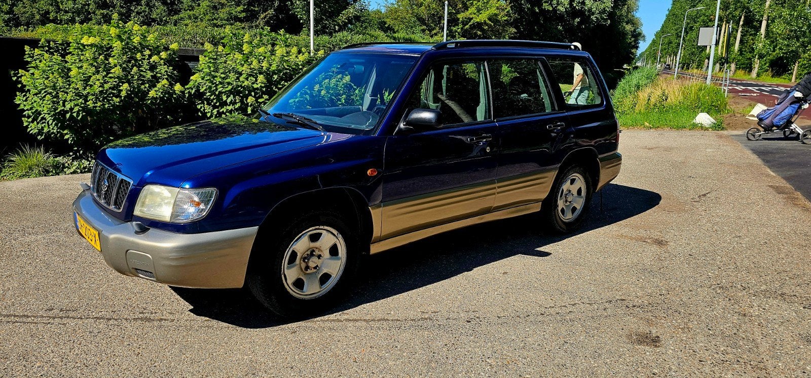 Subaru 2.0 AWD Automaat full Optie's Nw Apk pano,Airco,Trekh, Auto's, Dealer onderhouden, Zwart, Blauw, Forester