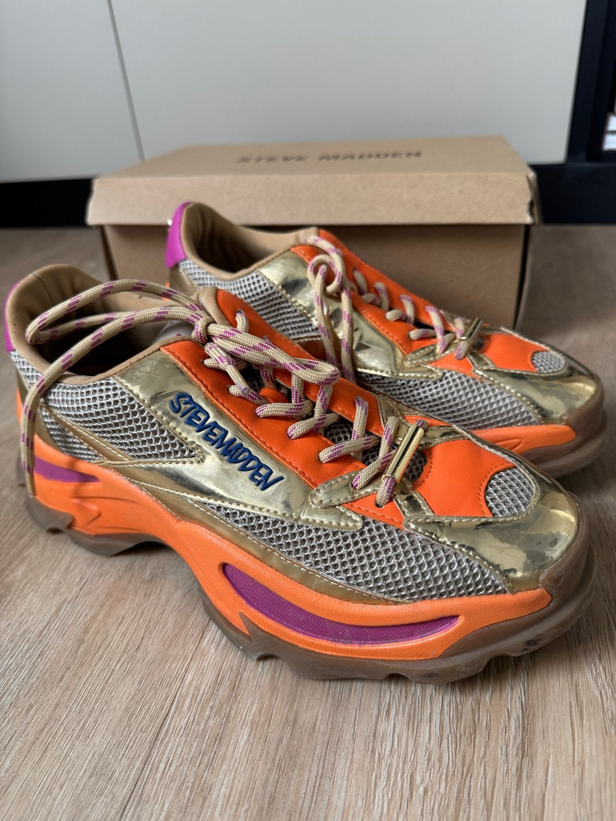 Steve Madden Ethora-L sneakers maat 39, Kleding | Dames, Overige kleuren, Ophalen of Verzenden, Sneakers of Gympen, Zo goed als nieuw