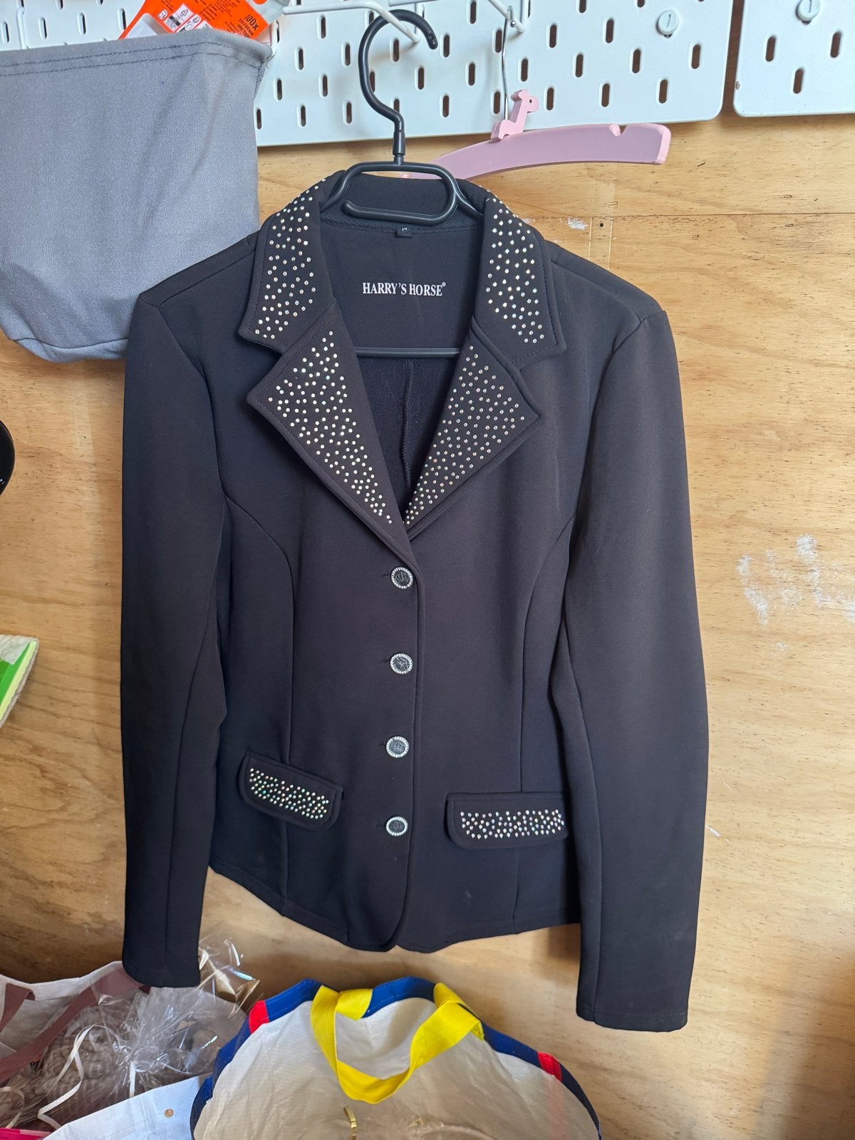 Wedstrijd jasje maat am harry’s horse. Met glitter, Ophalen of Verzenden, Zo goed als nieuw, Dressuur, Bovenkleding