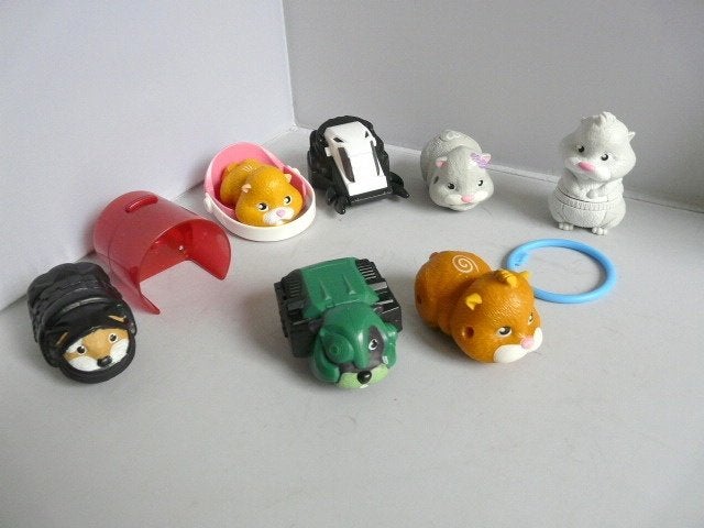 McDonalds 2012 # ZhuZhu pets 9x, Verzamelen, Poppetjes en Figuurtjes, Ophalen of Verzenden, Zo goed als nieuw
