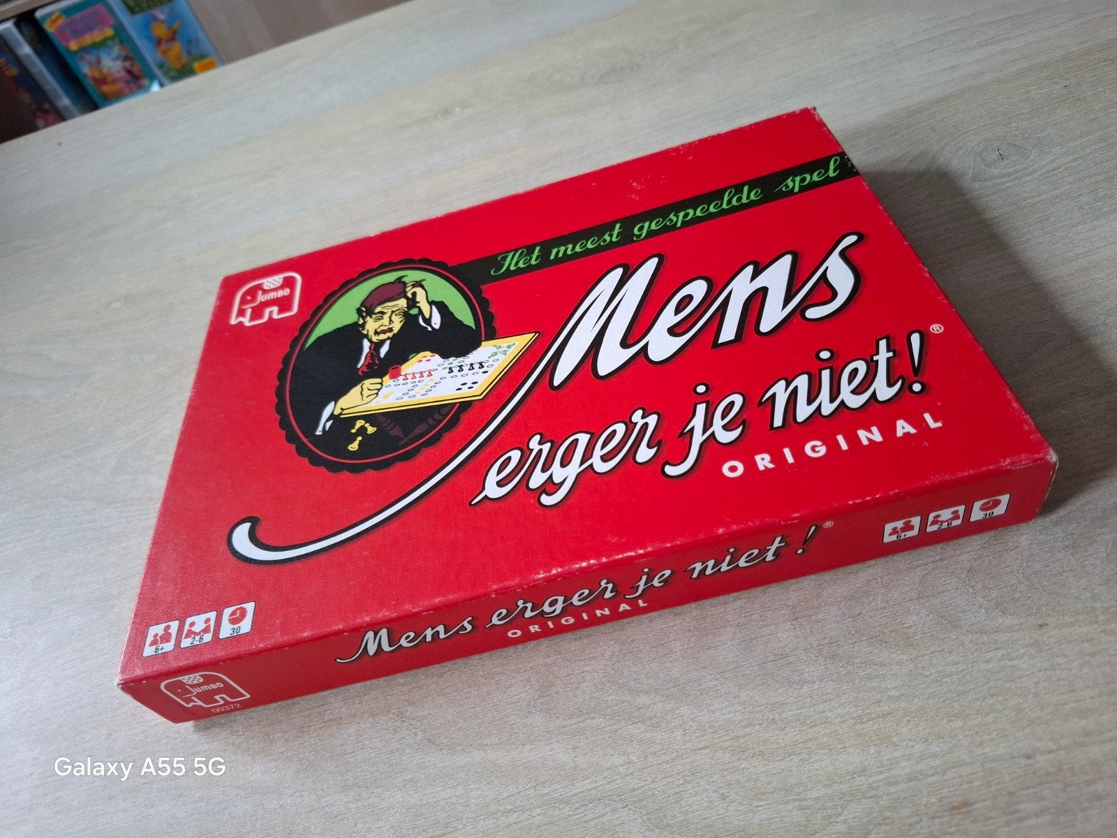 Mensen Erger Je Niet! Bordspel - Klassiek Gezelschapsspel, Ophalen of Verzenden, Drie of vier spelers, Jumbo B.V., Postbus 100, 1300 AC Almere, Nederland