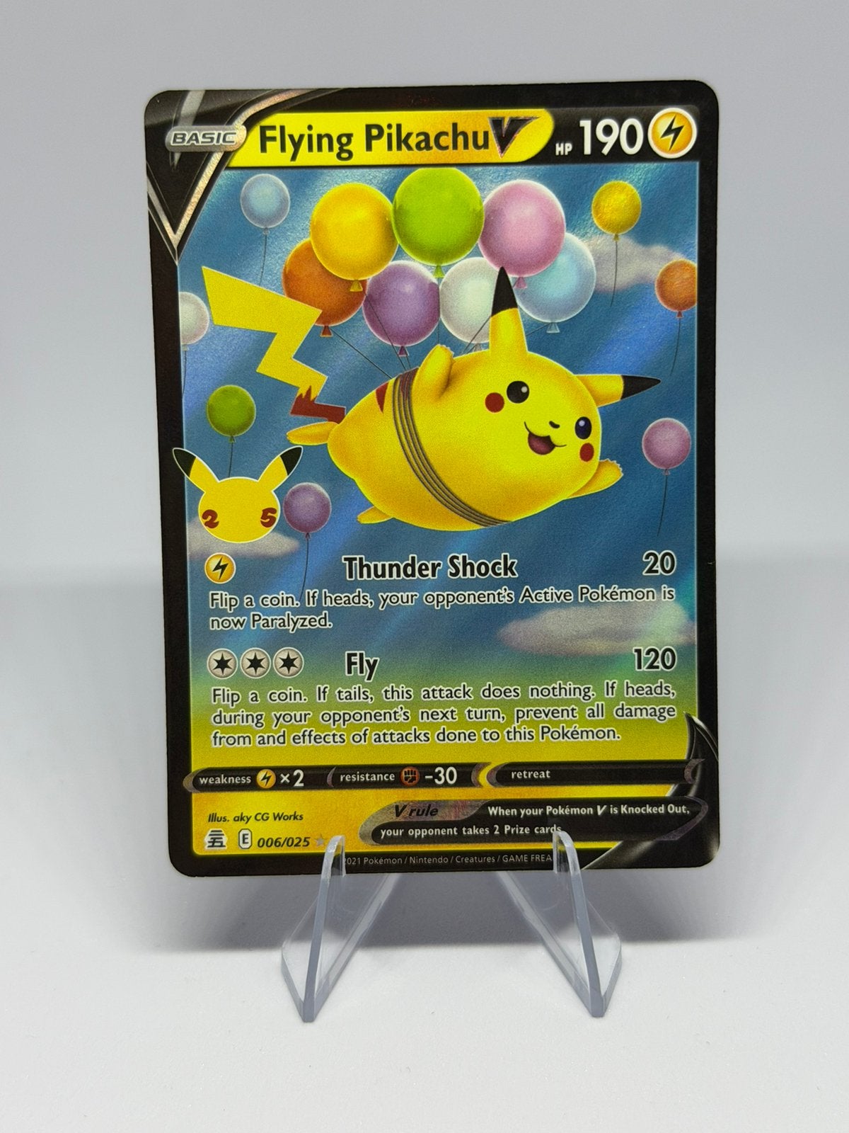 Te koop Flying Pikachu V 006/025 Pokemon 25 Celebrations, Ophalen of Verzenden, Zo goed als nieuw, Losse kaart, Foil