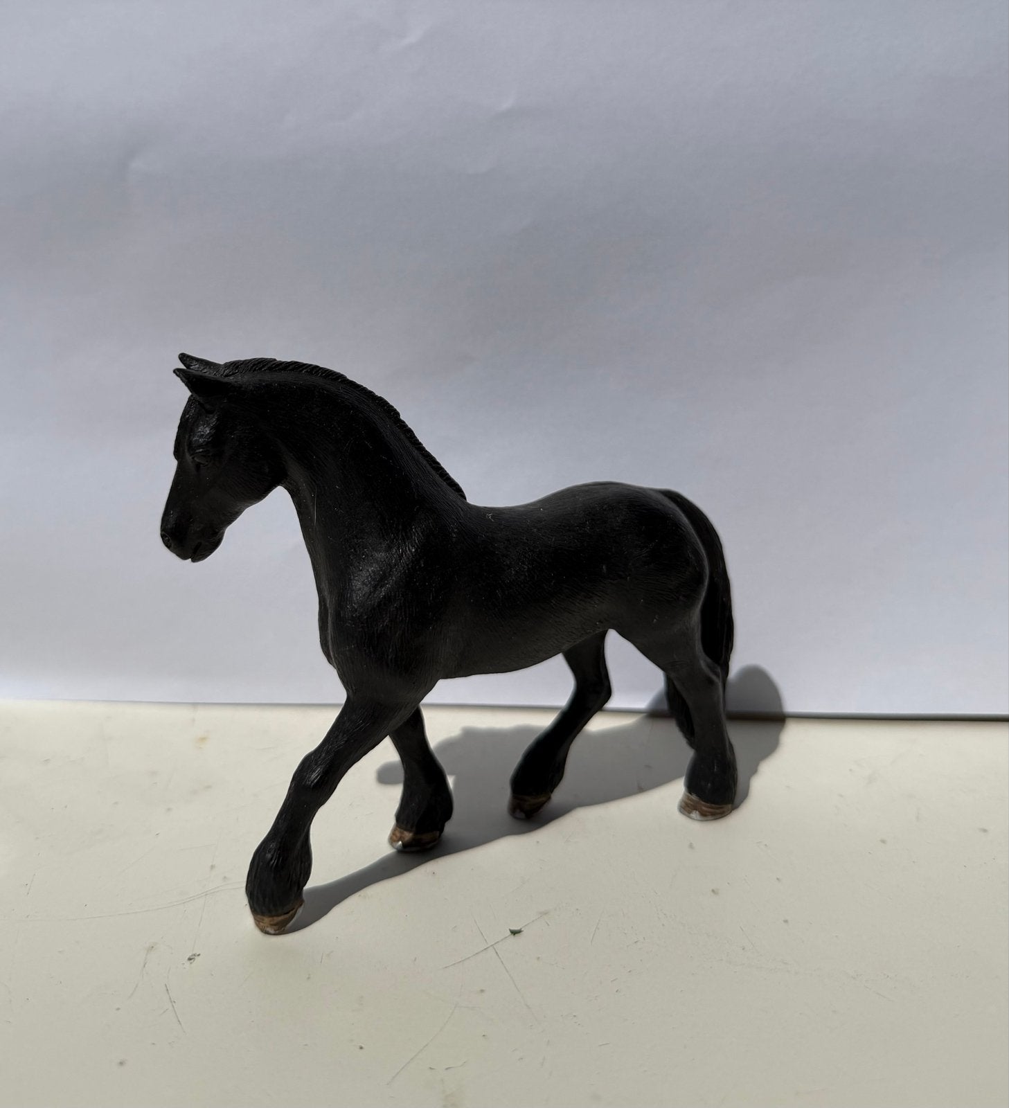 Schleich Friese merrie met vlechtjes, Ophalen of Verzenden, Zo goed als nieuw