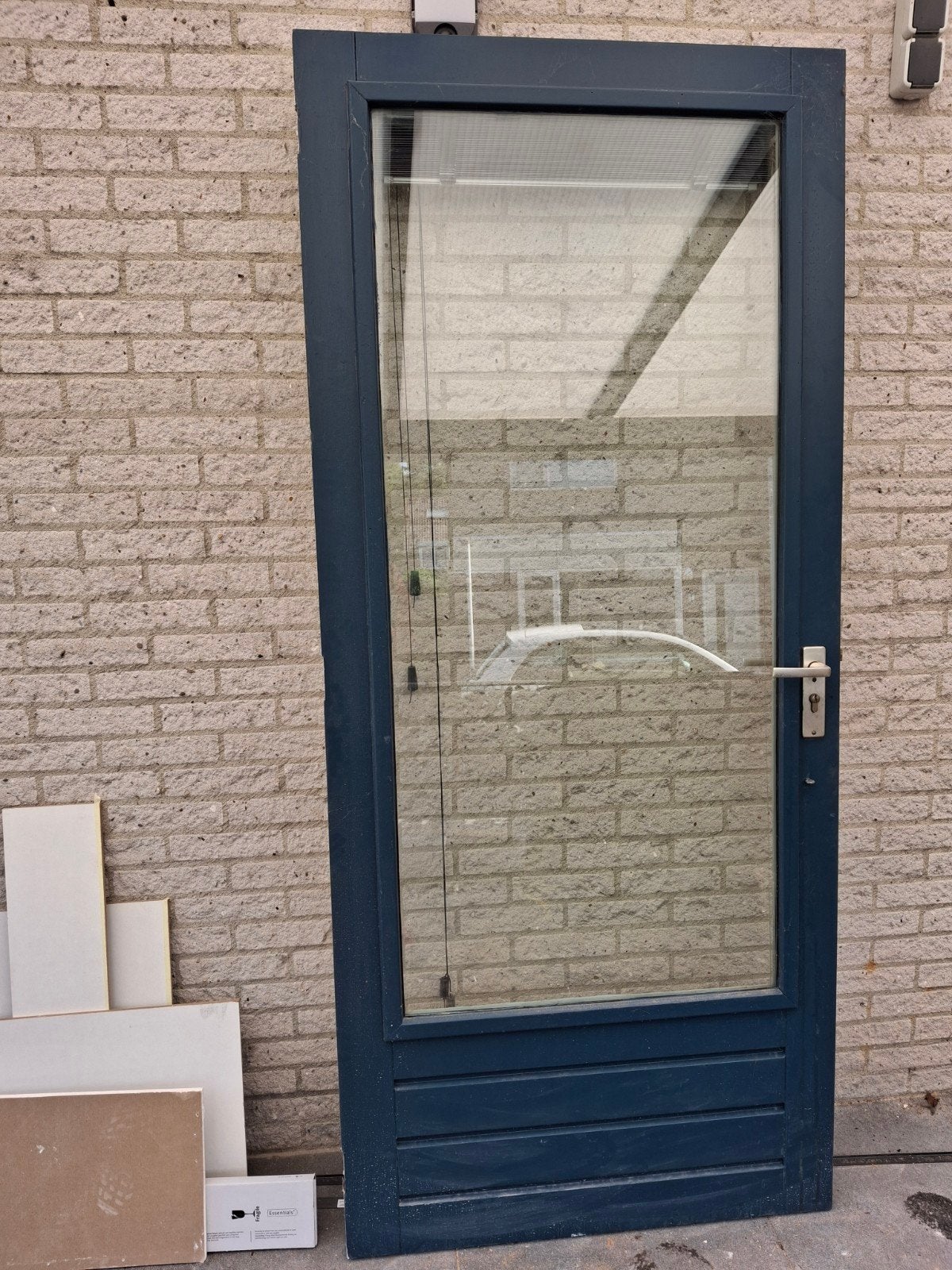 Gebruikte Buitendeur met Glas en Horizontale Lamellen, Doe-het-zelf en Verbouw, Deuren en Horren, Ophalen, Gebruikt, 200 tot 215 cm