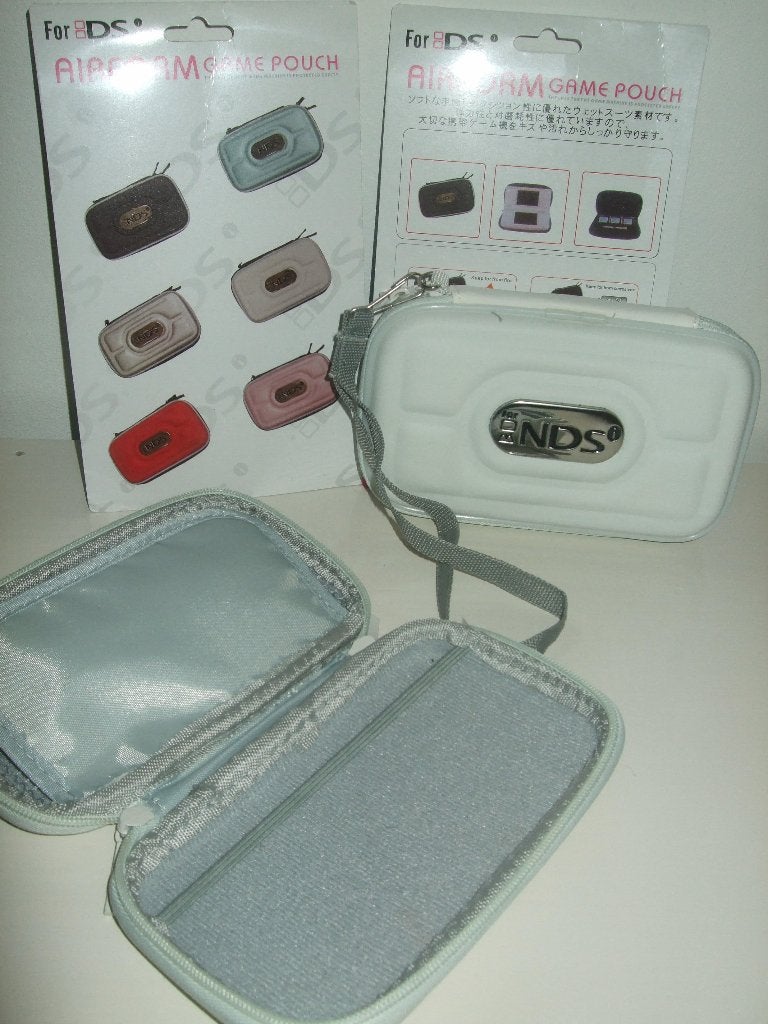 Witte Hard Case voor de NDSLite, NDSi of DS, Spelcomputers en Games, Games | Nintendo DS, 1 speler, Verzenden, Nieuw, Vanaf 3 jaar