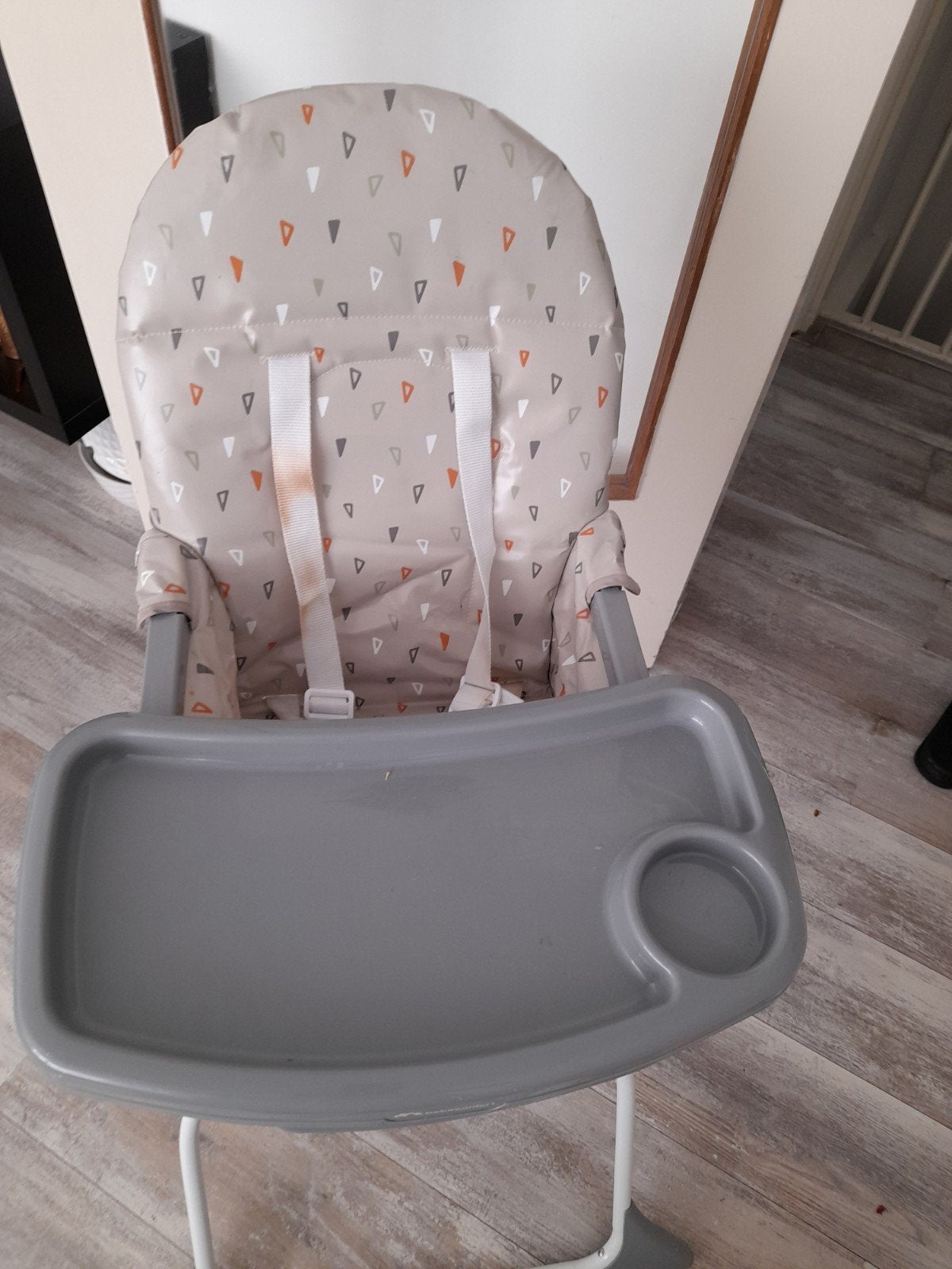 Bebeconfort inklapbare kinderstoel met eetblad, Kinderen en Baby's, Kinderstoelen, Ophalen of Verzenden