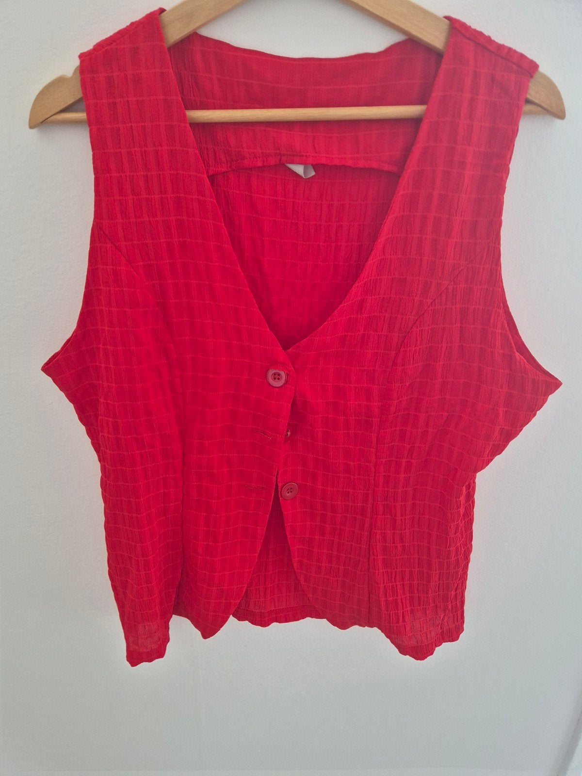 ​Musera Gilet Top Rood Maat XL Gecrêpt Gecapitonneerd Casual, Maat 46/48 (XL) of groter, Musera, Ophalen of Verzenden, Zo goed als nieuw
