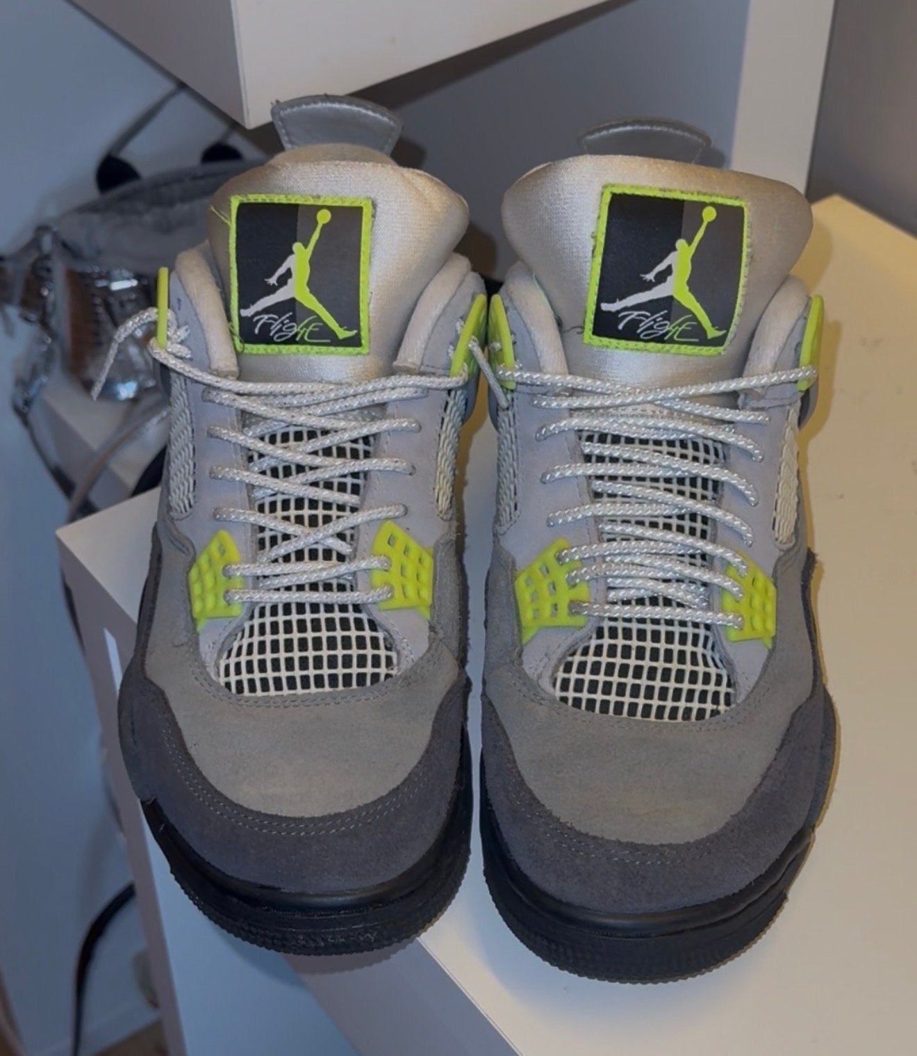 Nike Air Jordan 4 Retro Cool Grey Volt Sneakers, Ophalen of Verzenden, Zo goed als nieuw, Overige kleuren, Sneakers of Gympen