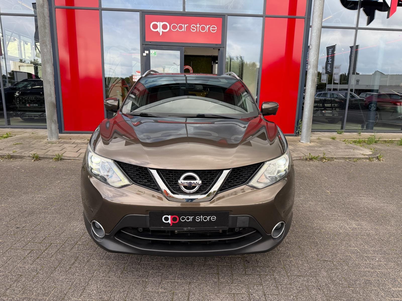 Nissan Qashqai 1.2 N-Vision Panorama / 360 Camera, Panorama,, Gebruikt, 4 cilinders, Bruin, 116 pk