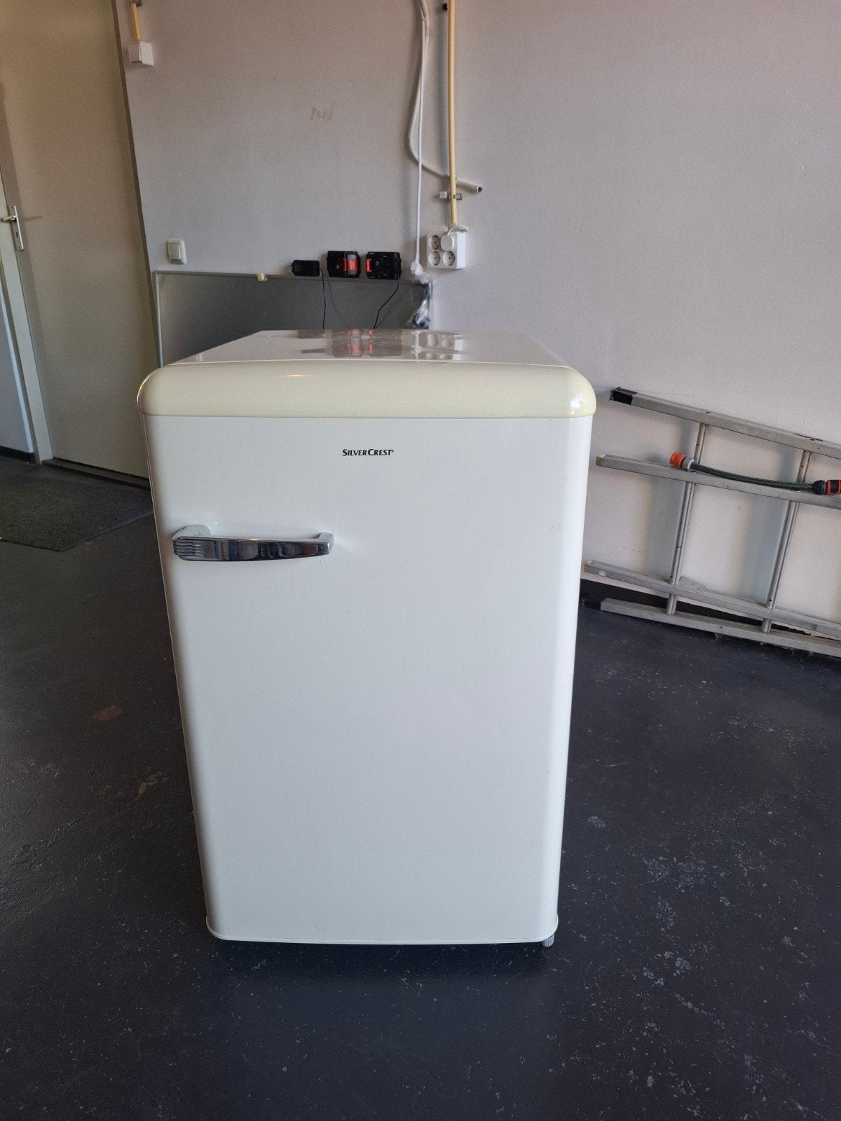 Vintage Koelkast Vanille Roomkleur - Compact en Stijlvol, Ophalen, Gebruikt, Zonder vriesvak