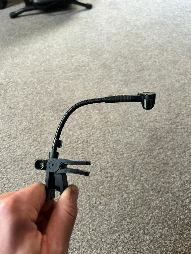 AKG C519M clip on mic voor blaasinstrumenten, Muziek en Instrumenten, Microfoons, Ophalen of Verzenden