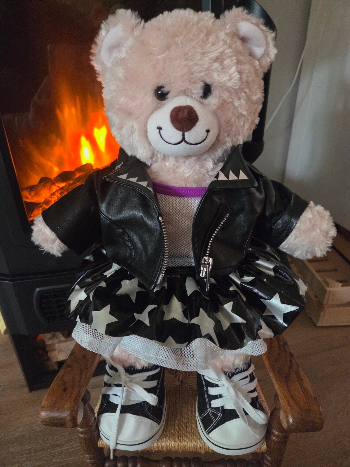 Happy Hugs Build-A-Bear met stoere outfit, Gebruikt, Beer, Ophalen of Verzenden, Meerkleurig