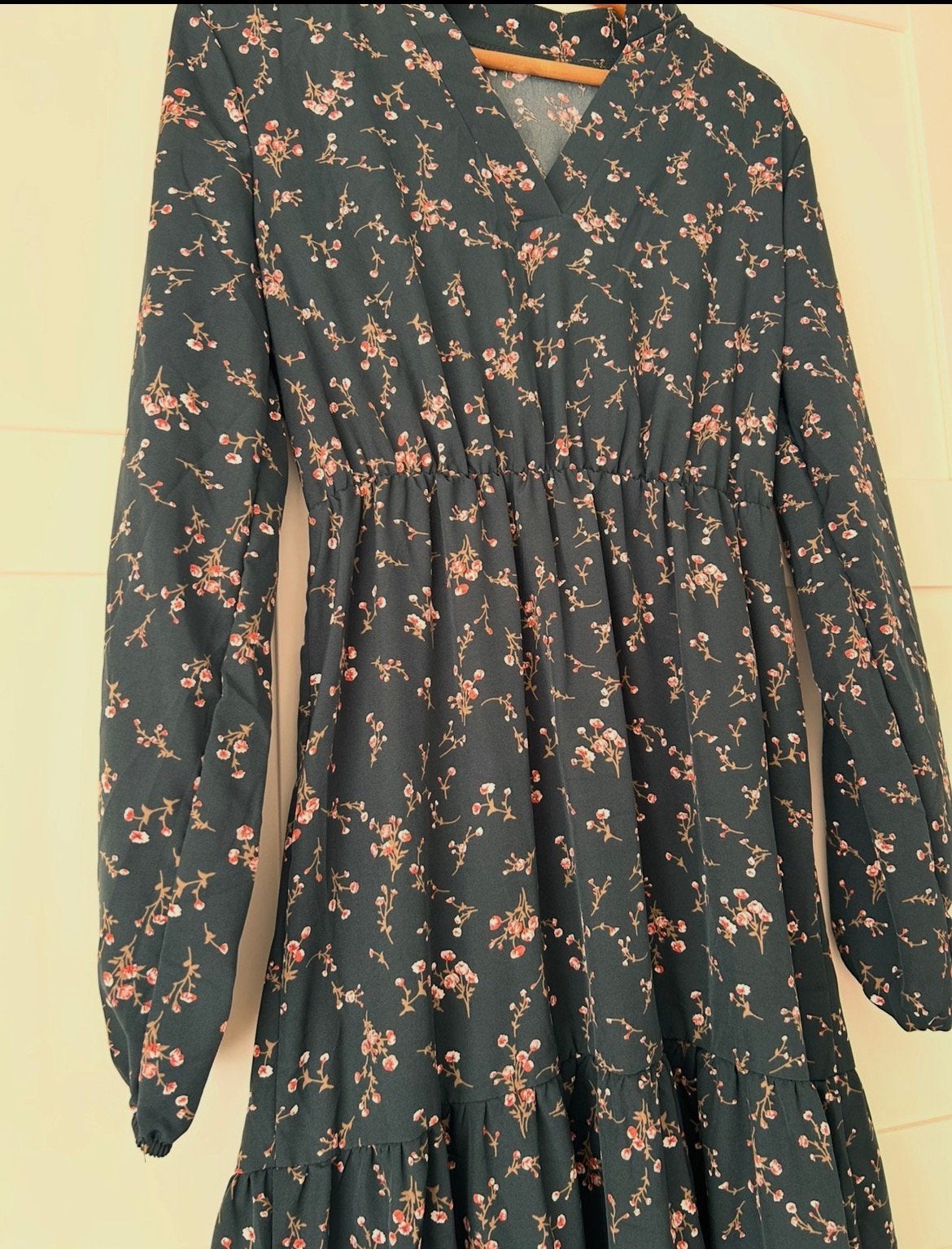Nieuwe. Lange jurk maxi jurk maxi dress. Maat M, Kleding | Dames, Ophalen of Verzenden, Nieuw, Onder de knie