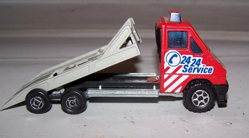 Mooie Majorette Renault Master T35 autotransporter. Nwst., Ophalen of Verzenden, Zo goed als nieuw, Bus of Vrachtwagen, Overige merken