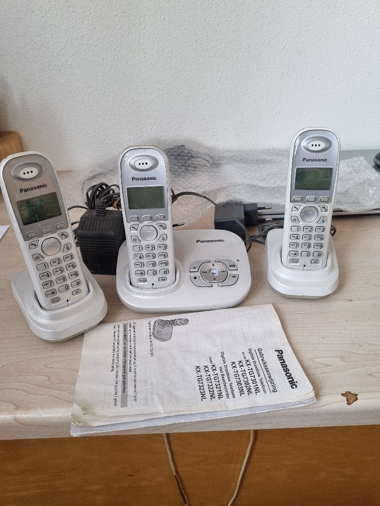 huis telefoon met tel beantworder, Ophalen, Zo goed als nieuw, 3 handsets