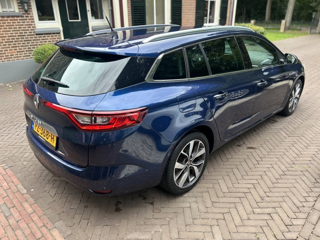 Renault Mégane Estate 1.2 TCe Bose Export / Handel / Meenee, 101 pk, Gebruikt, 4 cilinders, Parkeersensor