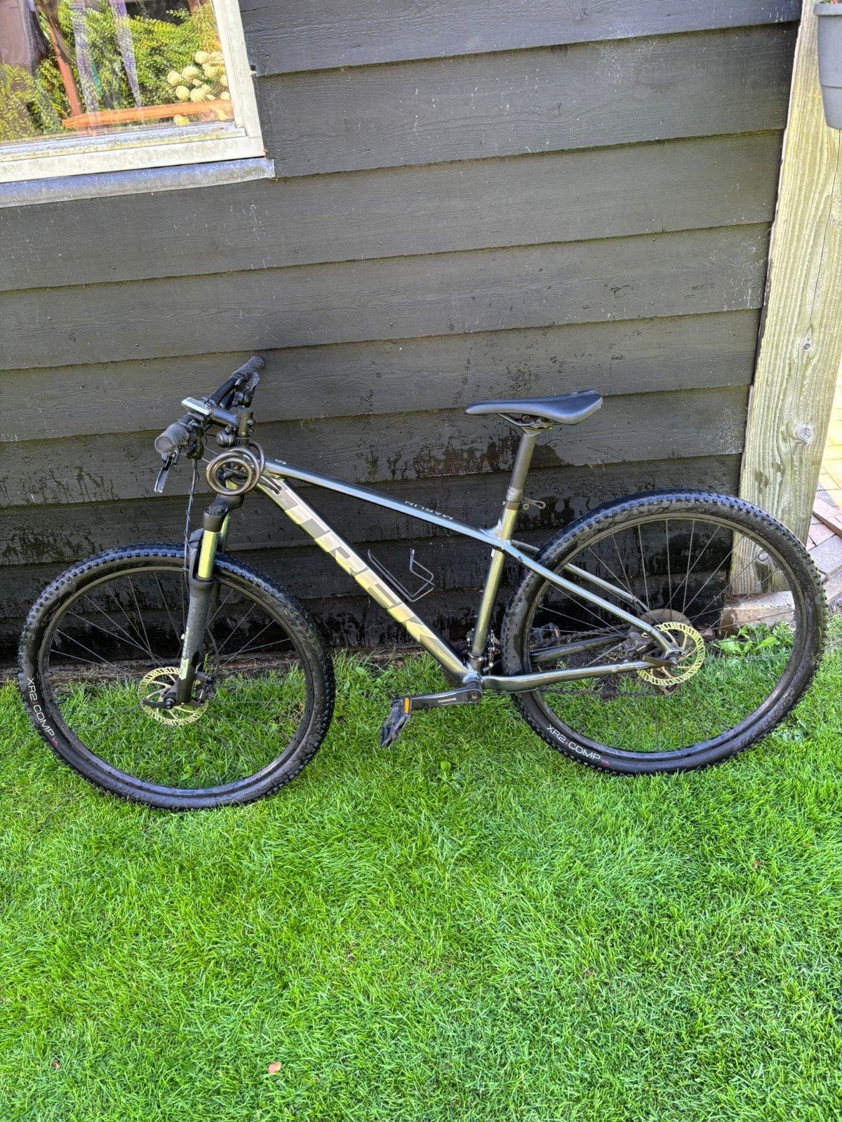 Mountainbike Trek Marlin 5, Ophalen, Fully, Zo goed als nieuw, Trek