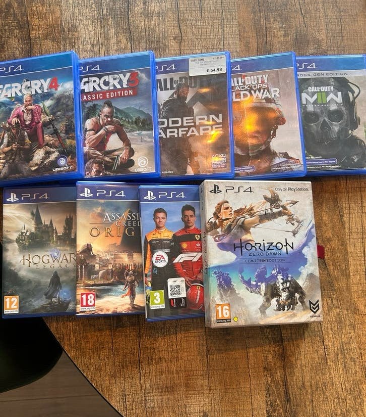 PlayStation 4 Slim met 1TB opslag en 3 controllers + games, Met games, Ophalen of Verzenden, Zo goed als nieuw, 1 TB