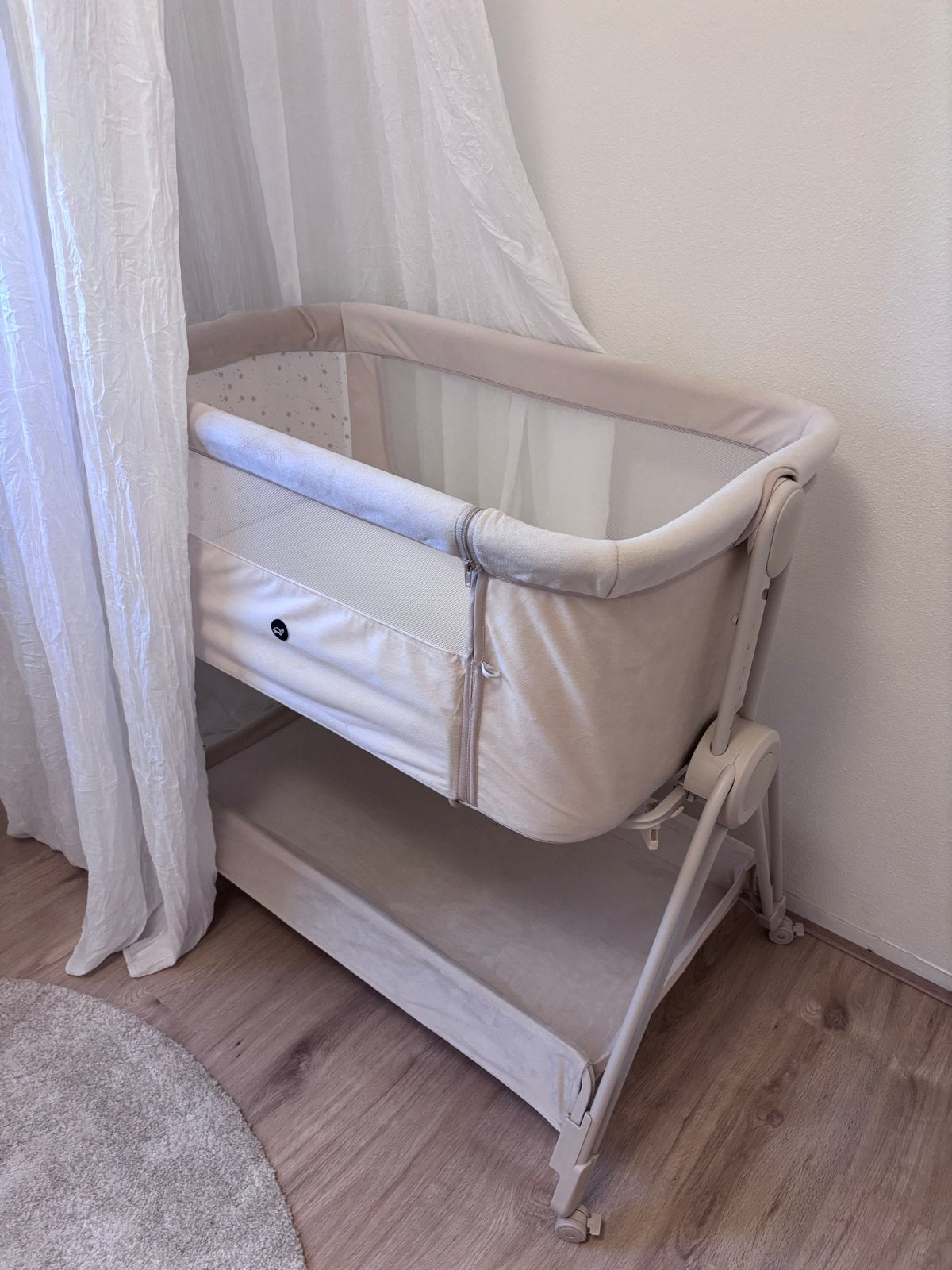 Babypark co-sleeper Puck, Ophalen, Zo goed als nieuw, Wieg