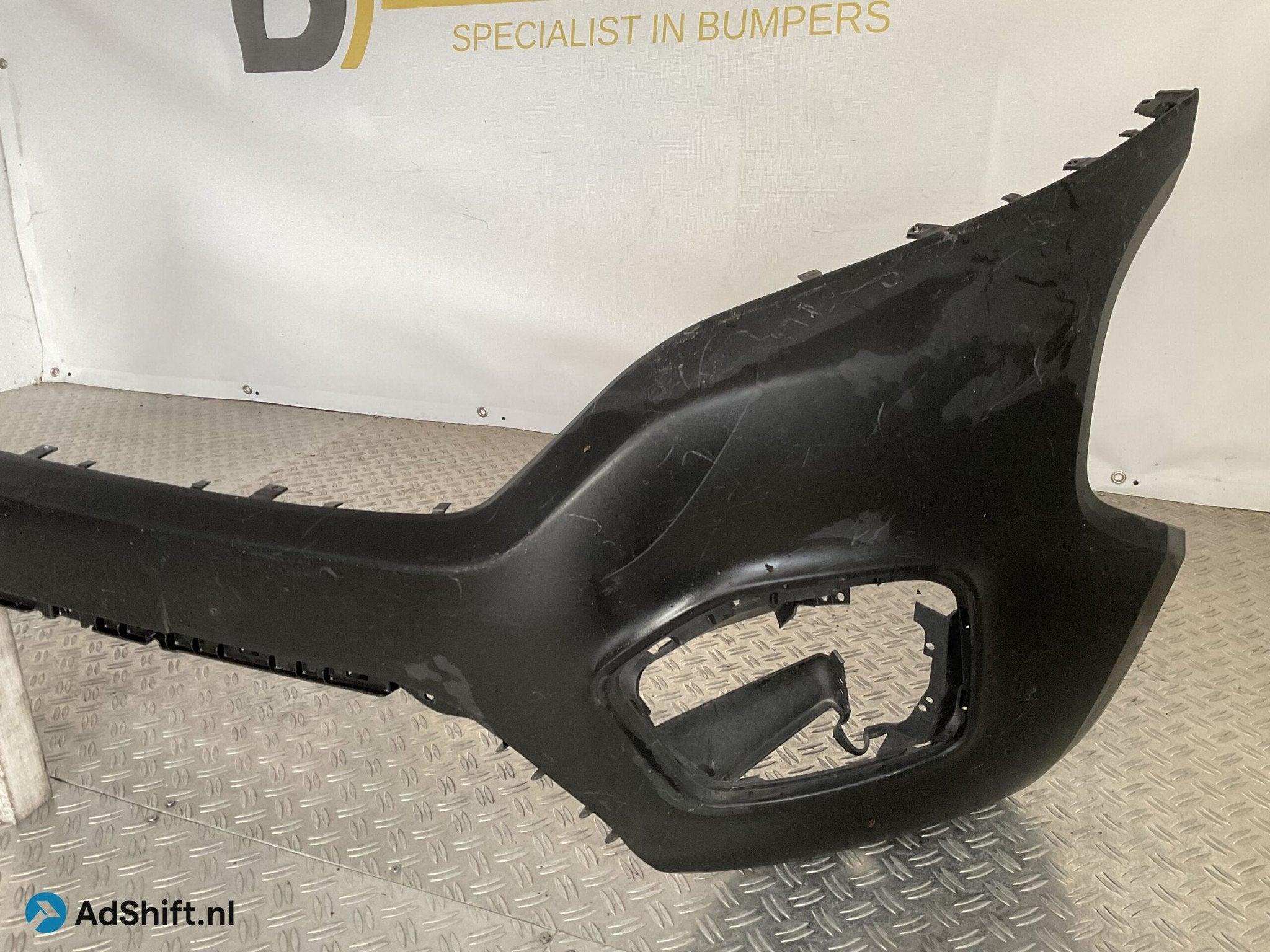 Bumper Fiat Qubo Fiorino Facelift 16- 735634333 Voorbumper M, Bumper