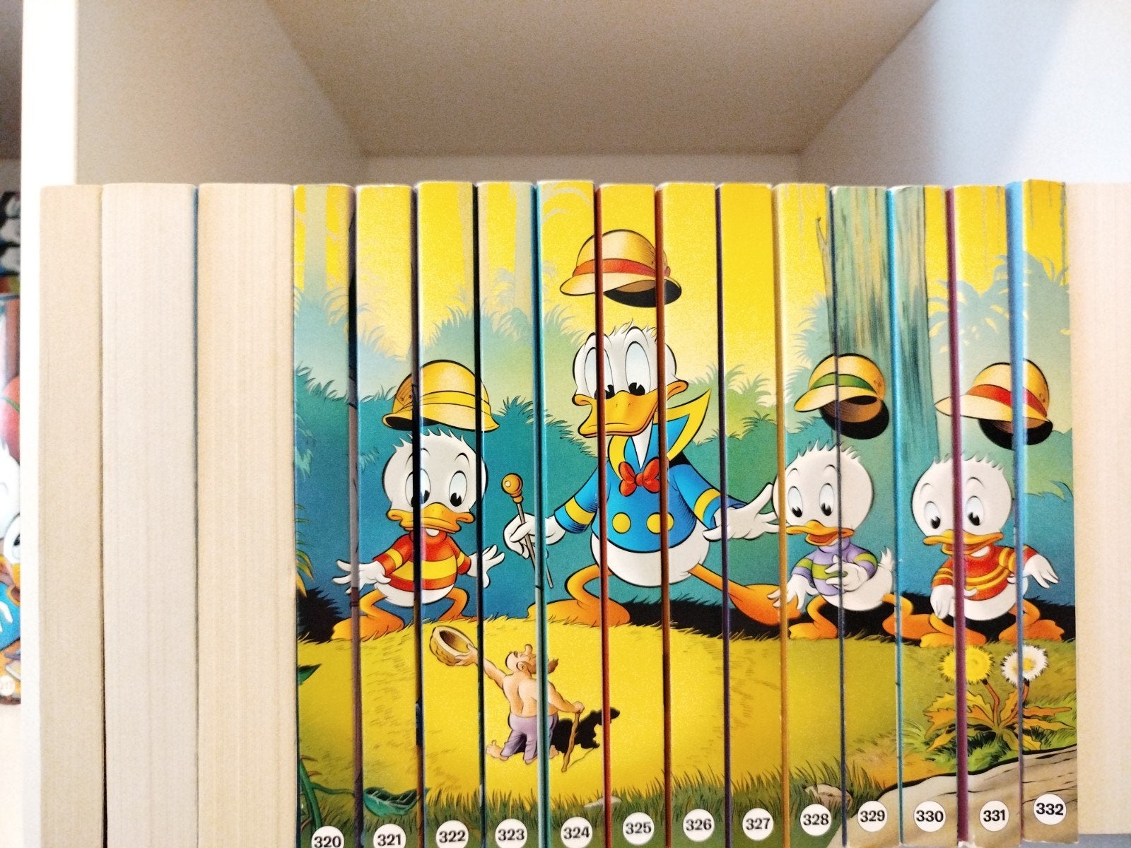 Complete jaargang Donald Duck pockets 320 tot 332 (13-delig), Complete serie of reeks, Ophalen of Verzenden, Zo goed als nieuw