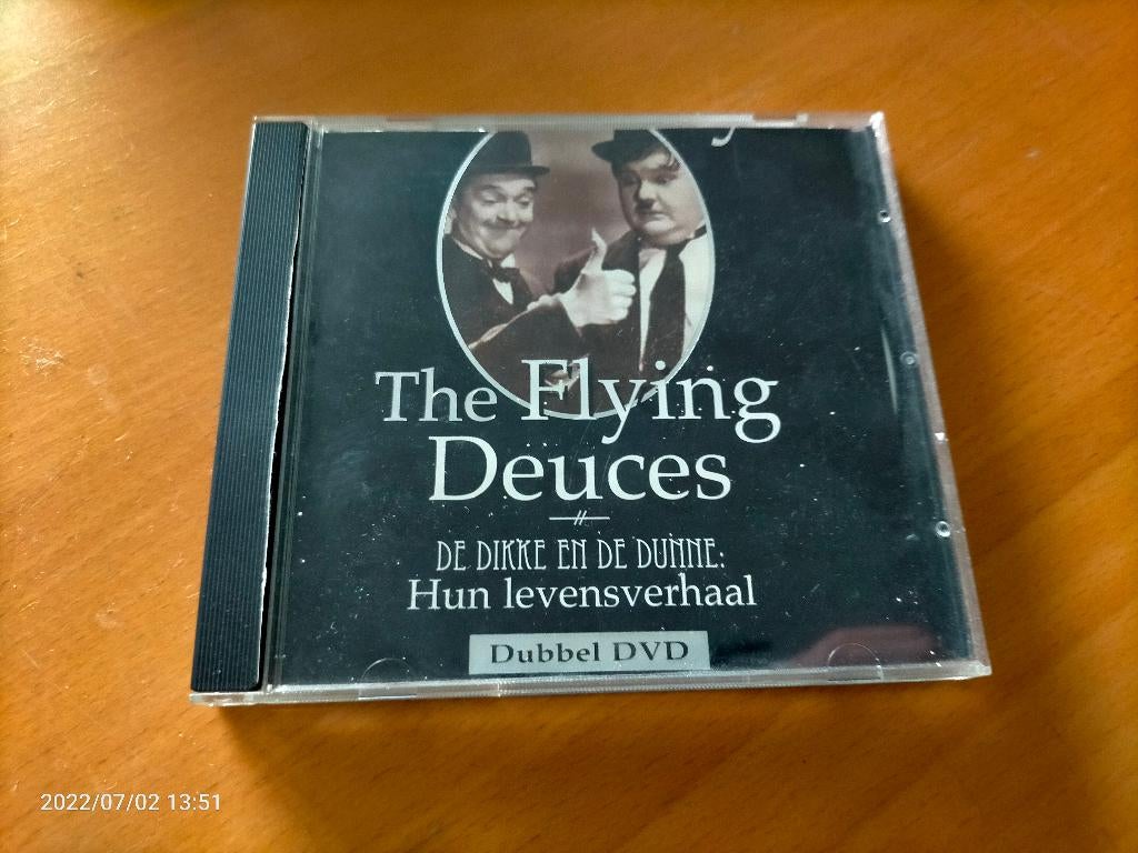 Dubbel dvd Laurel & Hardy - the flying Deuces, Alle leeftijden, Ophalen of Verzenden, Zo goed als nieuw, Komedie